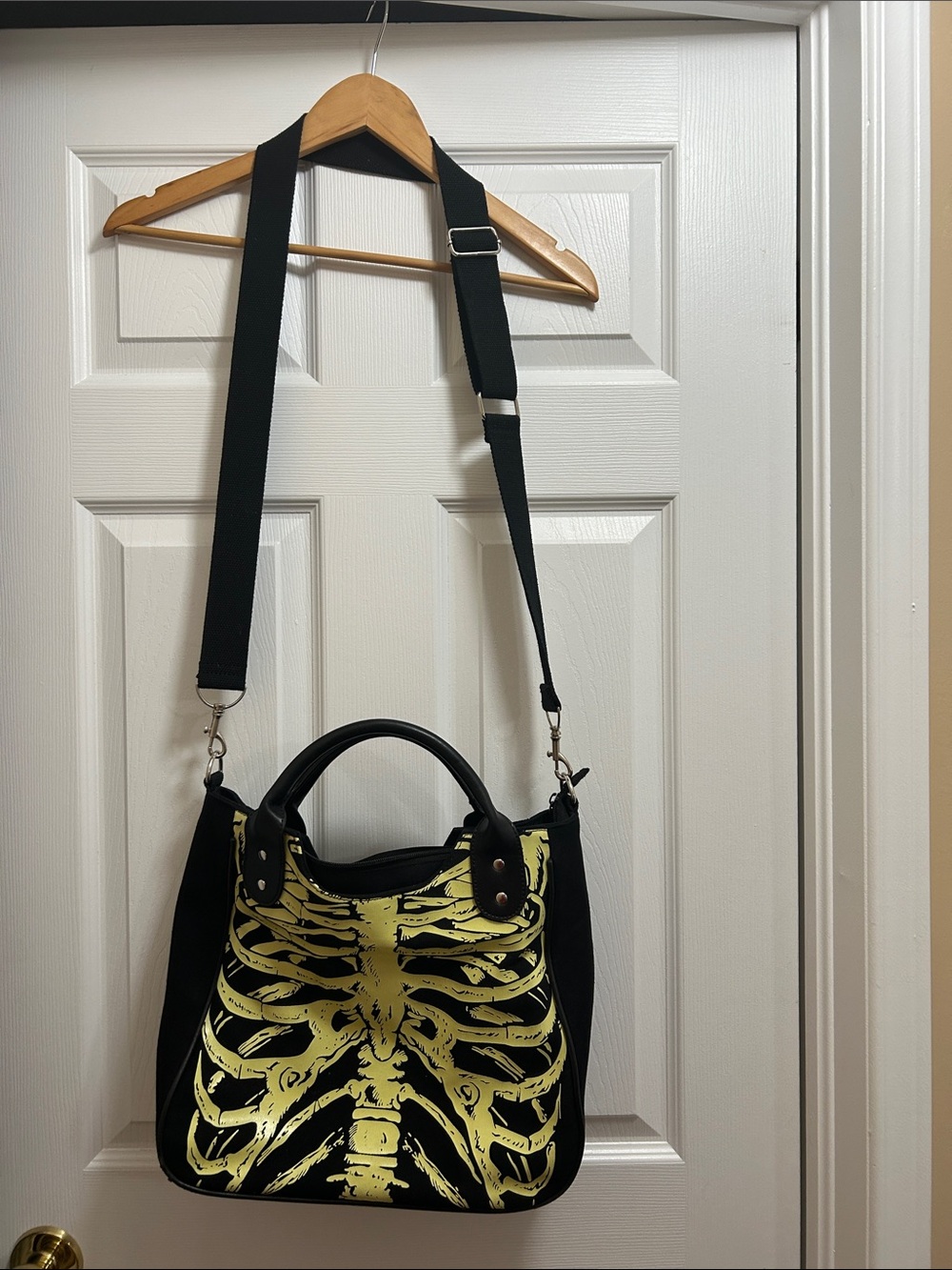 🩻Glow In The Dark Ribcage Shoulder Bag 🩻